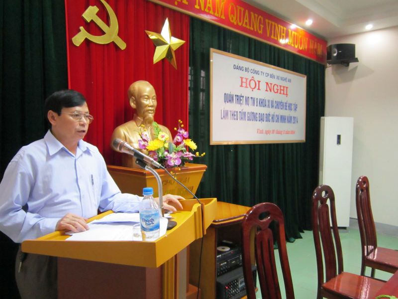 Đảng bộ Vietcombank Quảng Ngãi tổ chức Hội nghị quán triệt Nghị quyết Trung ương 8 (khóa XI)
